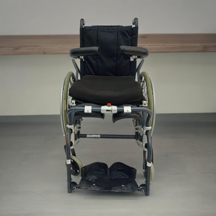 LifeStand Ayağa Kaldıran Tekerlekli Sandalye