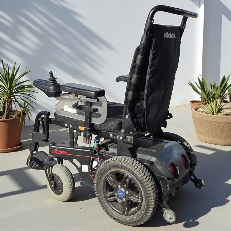 Ottobock B400 Akülü Tekerlekli Sandalye