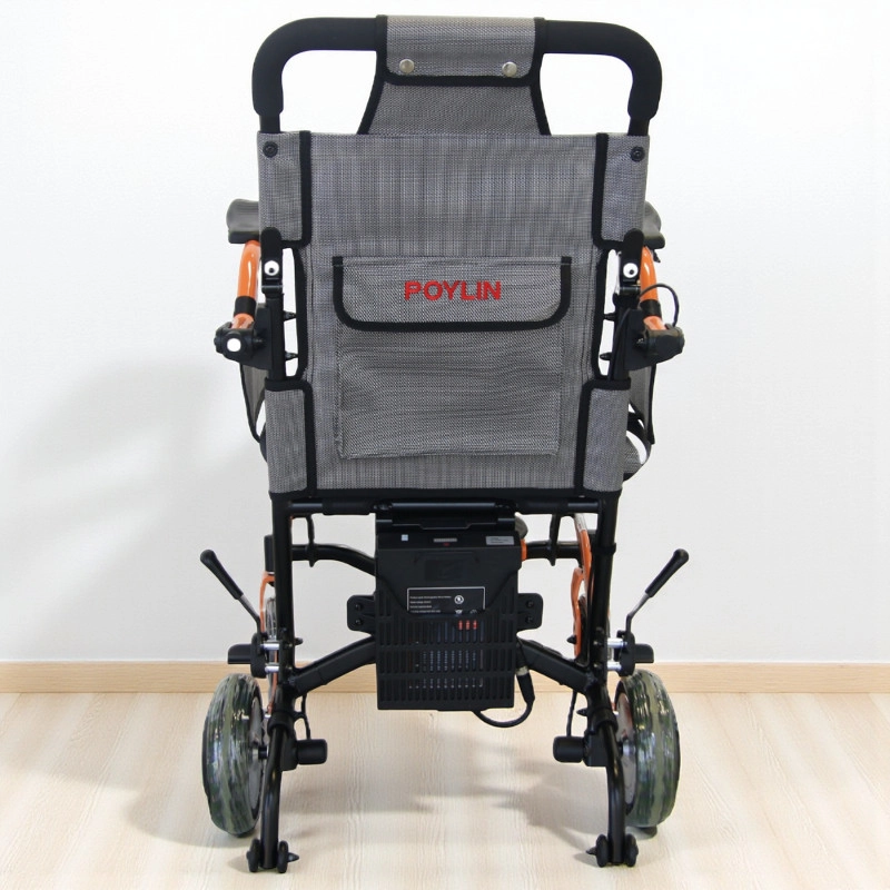 Poylin P204 Hafif Akülü Tekerlekli Sandalye
