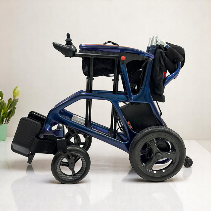 Poylin P215 Karbon Fiber Akülü Tekerlekli Sandalye