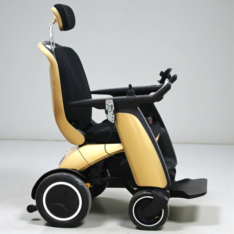 Poylin P911 Proluxe Masaj Koltuklu Akülü Tekerlekli Sandalye