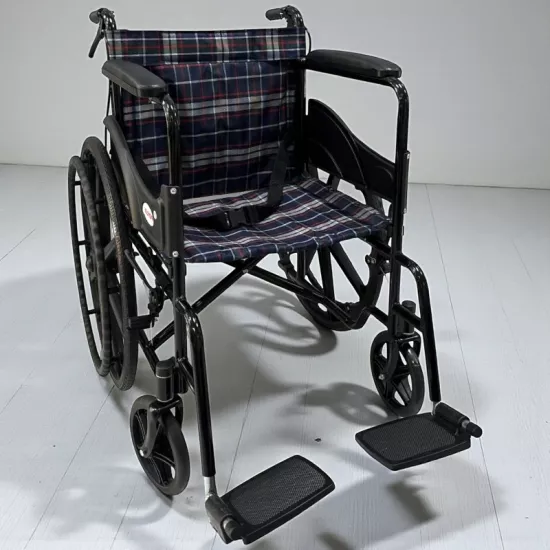 Poylin P100 Ekonomik Tekerlekli Sandalye