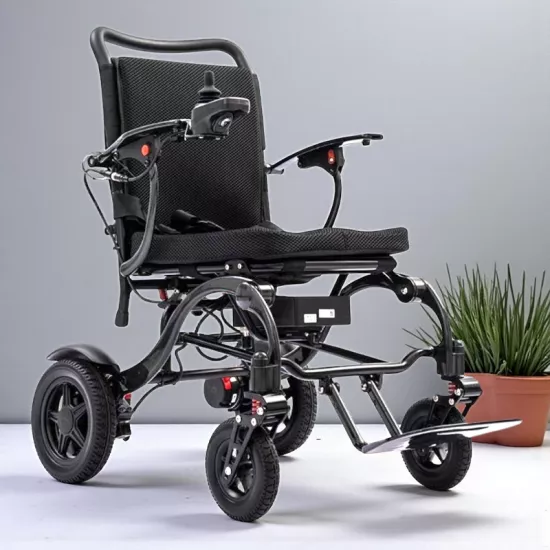 Poylin P214 Karbon Fiber Akülü Tekerlekli Sandalye