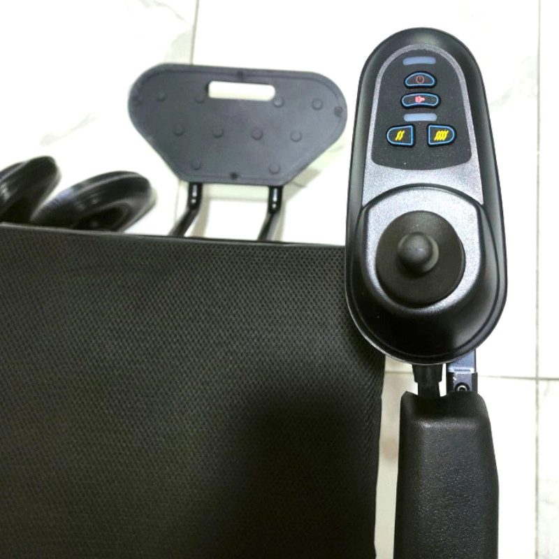 Swemo SW-P140 Akülü Tekerlekli Sandalye